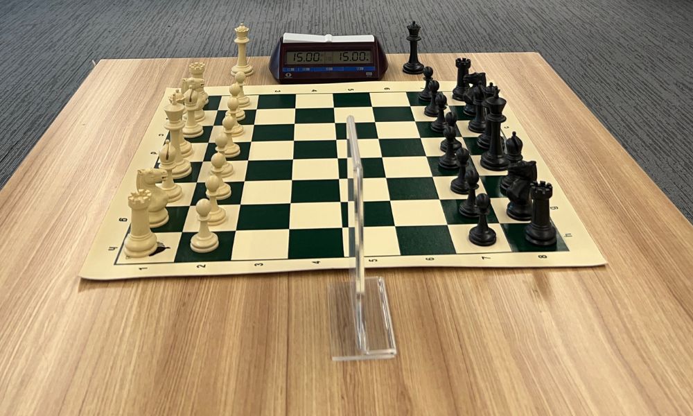 Improve Your Gray Matter with Black and White – Chess : A Brain Booster