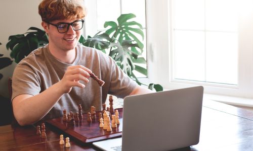 Learning chess online
